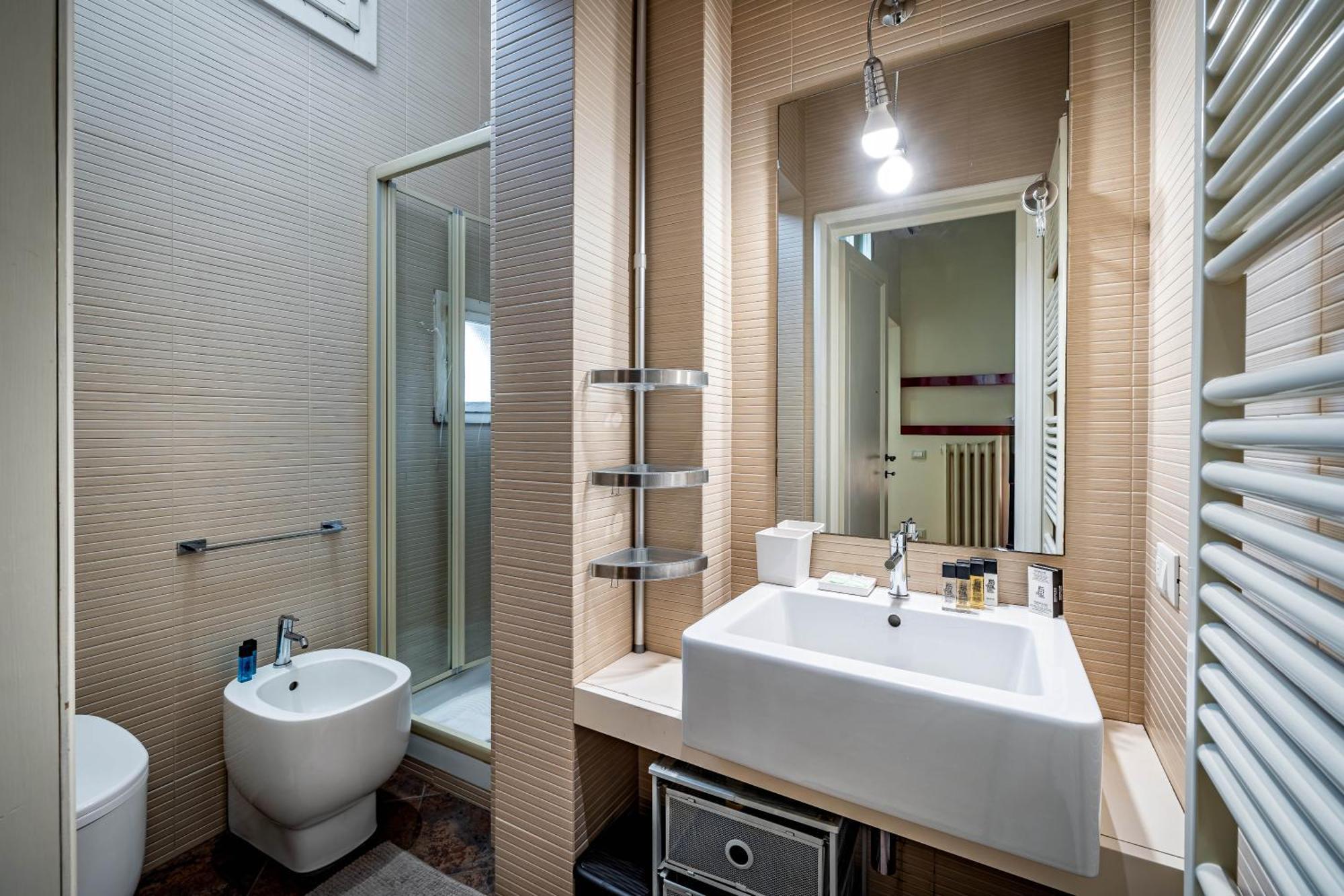 Yd Servi Suite Apt Флоренция Экстерьер фото