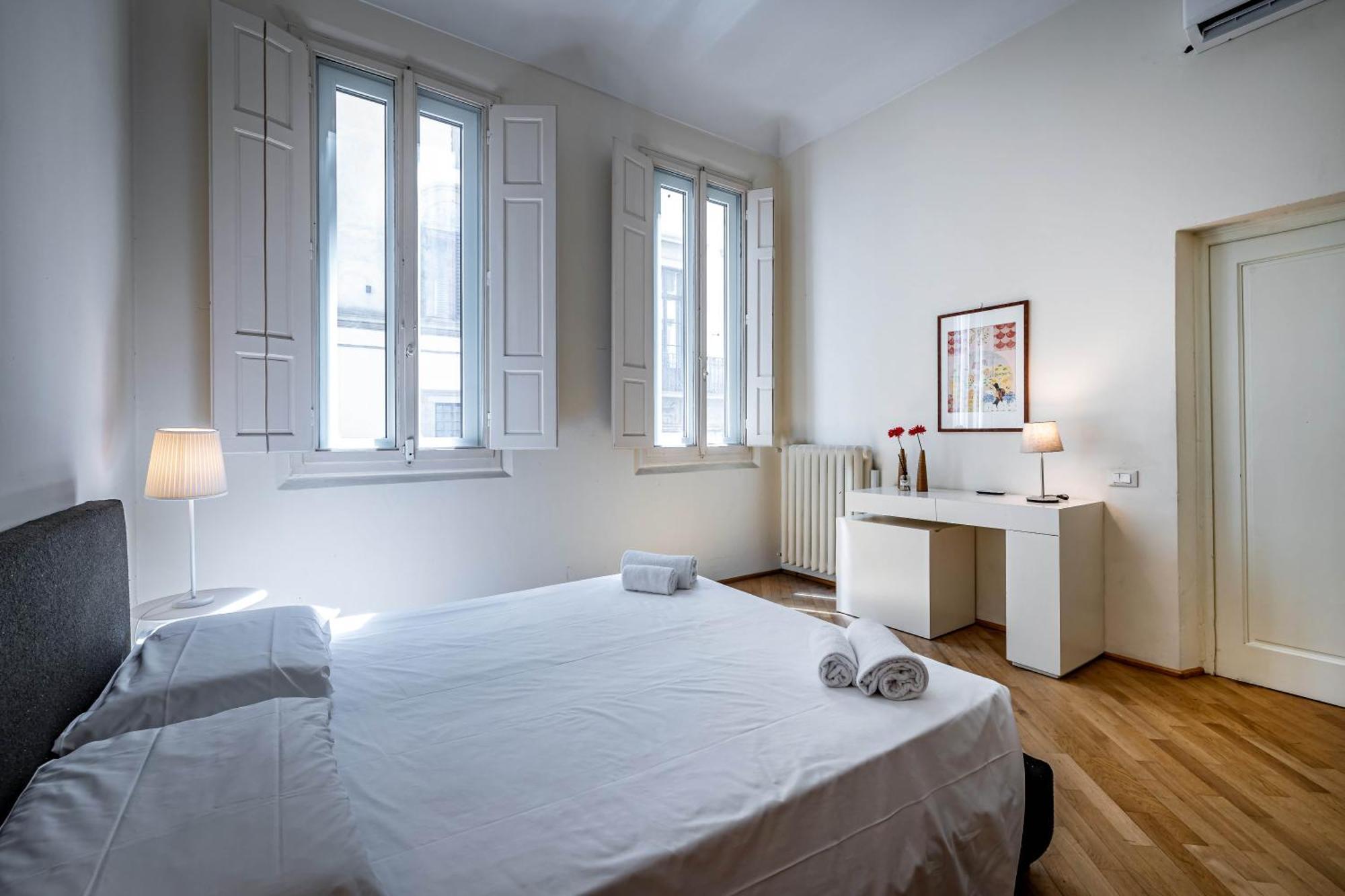 Yd Servi Suite Apt Флоренция Экстерьер фото