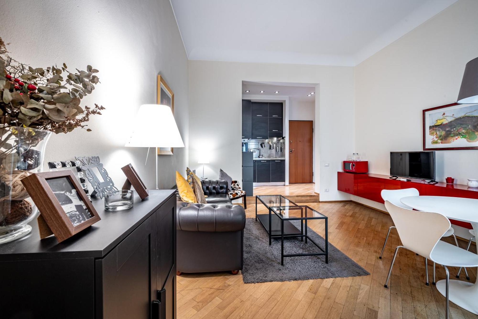 Yd Servi Suite Apt Флоренция Экстерьер фото